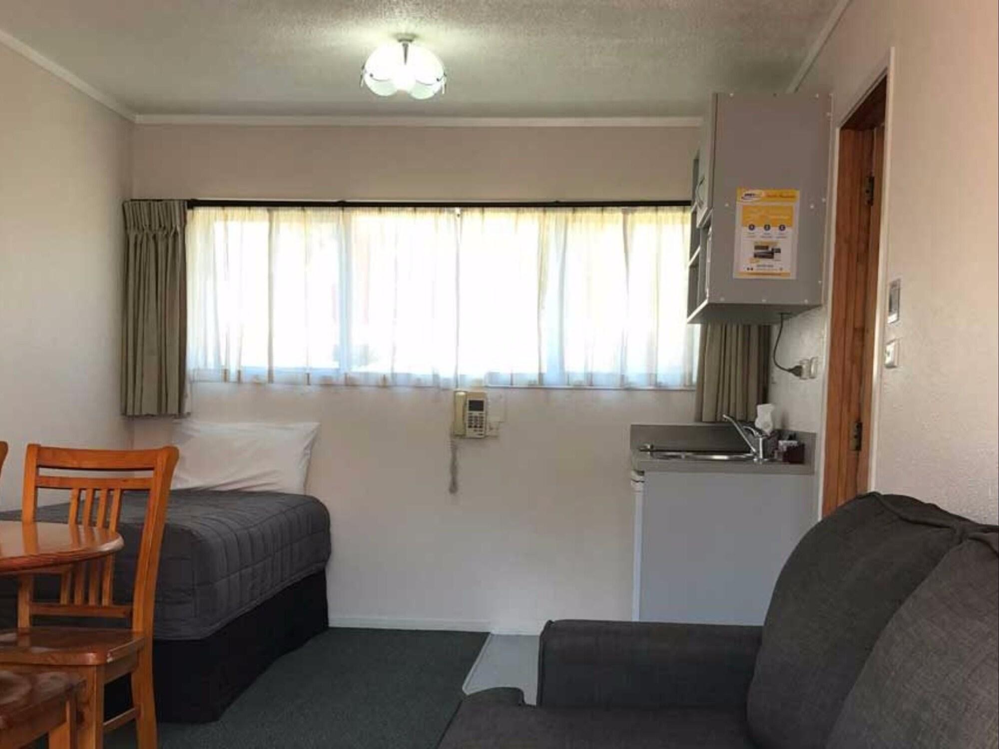 Edelweiss Motel Paihia Exterior photo